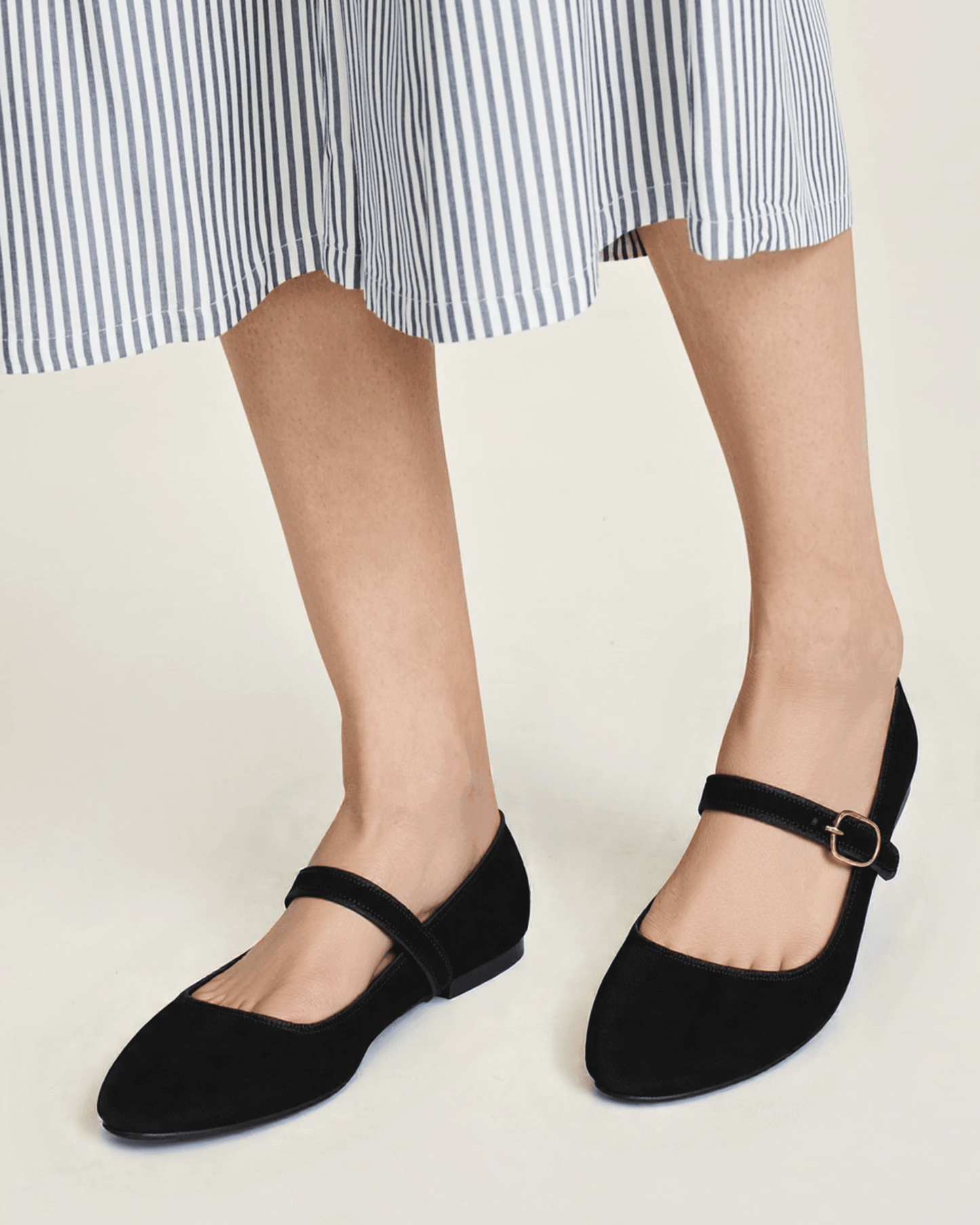 Zapatos Mary Jane Terciopelo de Grevano – Ropa de Oficina para Mujer | Grevano