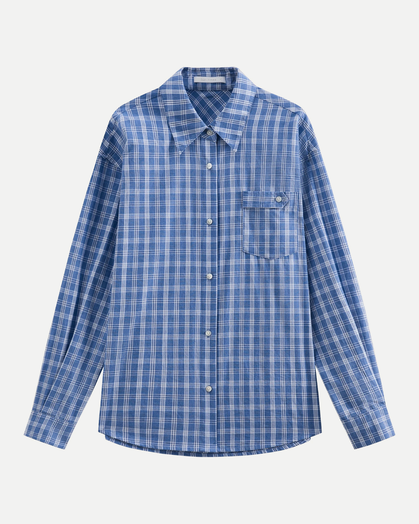 Camisa de algodón a cuadros azul con cuello clásico y bolsillo en el pecho